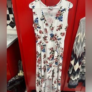 Lightweight, short in the front and long in back dress